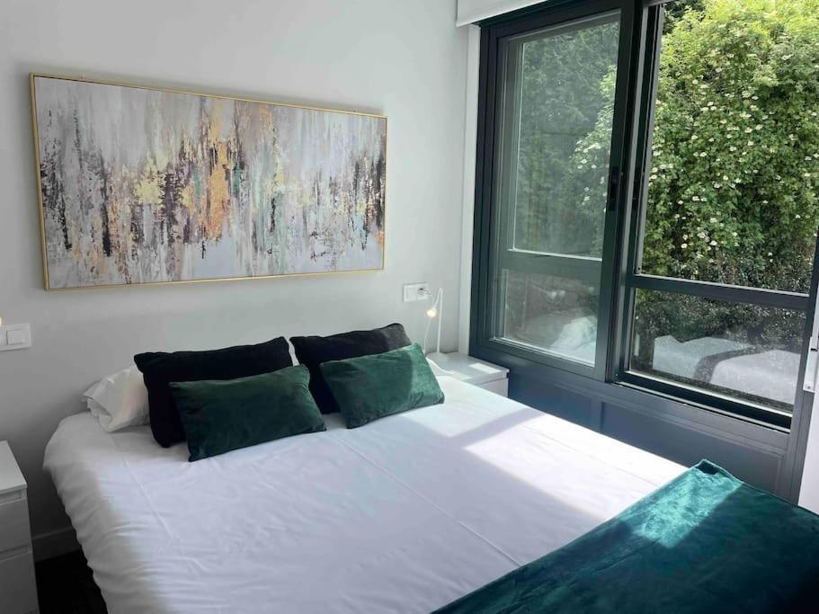 Premium La Farola Vigo Ybh12 Apartment Luaran gambar