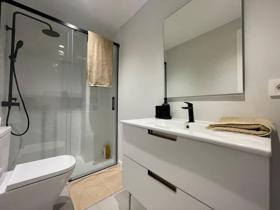 Premium La Farola Vigo Ybh12 Apartment Luaran gambar
